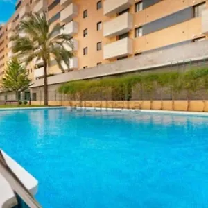 Apartamento Buena Locacion Estacion Maria Zambrano Cerca De La Playa Y Centrico, Málaga